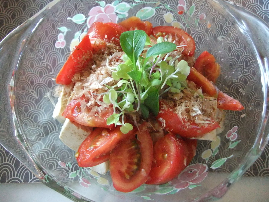 豆腐とトマトのオリーブポン酢サラダの画像