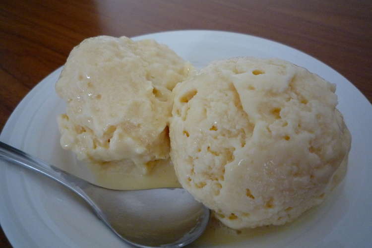 牛乳と全卵で濃厚バニラアイスクリーム レシピ 作り方 By ようる クックパッド 簡単おいしいみんなのレシピが366万品