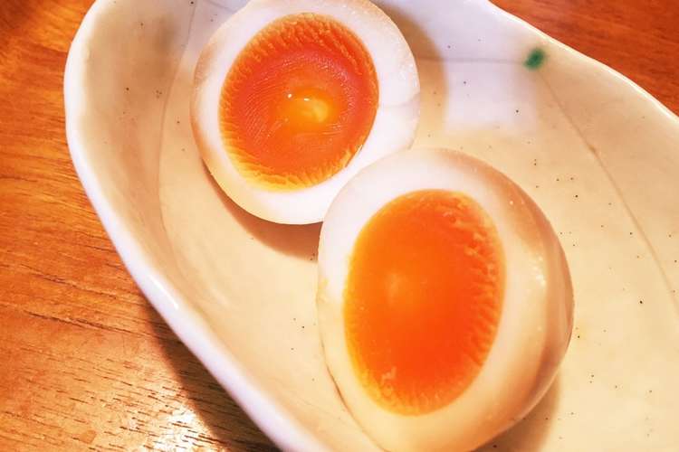 漬けるだけの簡単 半熟煮卵 味玉 レシピ 作り方 By Hiroko クックパッド 簡単おいしいみんなのレシピが352万品