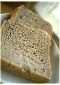 全粒粉100％パン_たまねぎパン（ＨＢ）