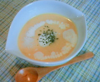 野菜たっぷり☆コーンクリームスープの画像
