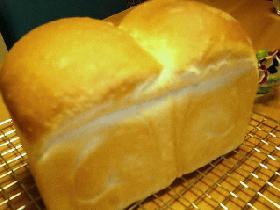 山型食パン（白神こだま酵母）の画像