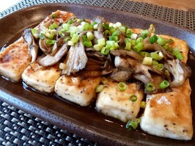 美味しいよ♪豆腐のバタポンステーキ