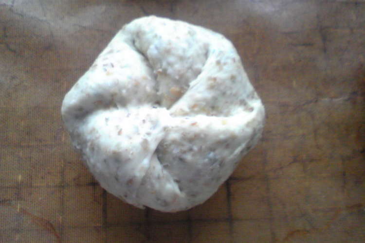 カイザーロール 手成形の方法 レシピ 作り方 By つかけい クックパッド