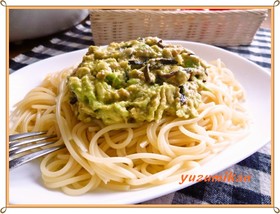 簡単アボカドとツナの和風クリーミーパスタ