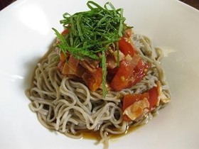 冷製トマトそば