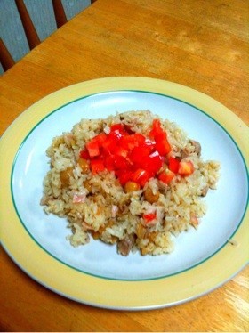 炊飯器で簡単!キューバ風チキンライス