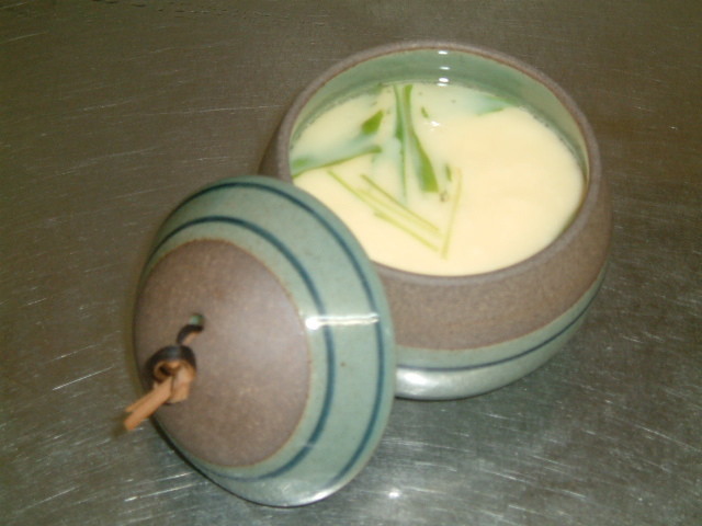 プリンみたいぷるんぷるんな茶碗蒸し レシピ 作り方 By 旬彩まつげ クックパッド 簡単おいしいみんなのレシピが354万品