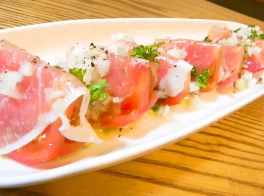 ミントメロン、トマト、生ハムのサラダのレシピ