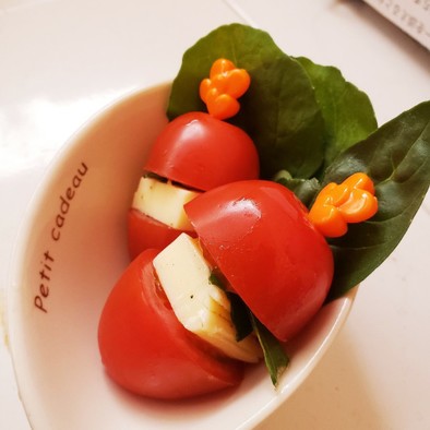 お弁当に★簡単ミニトマトのプチカプレーゼの写真