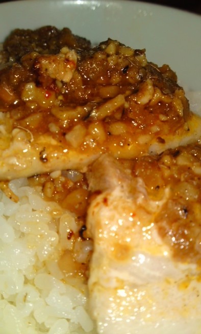 特製食べタレ（ちきラー油）豚バラ焼肉丼の写真