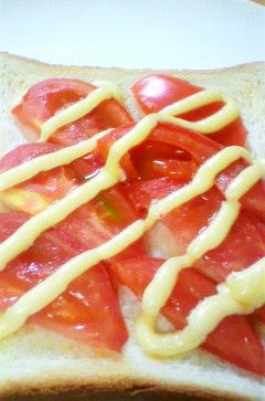 お義母さんのシンプルトースト☆トマト☆の画像