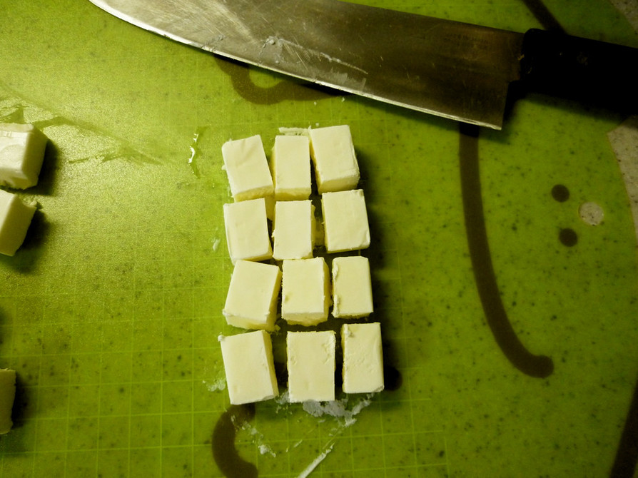 クリームチーズのカット方法☆の画像