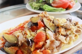 茄子とフレッシュトマトのスパゲティ