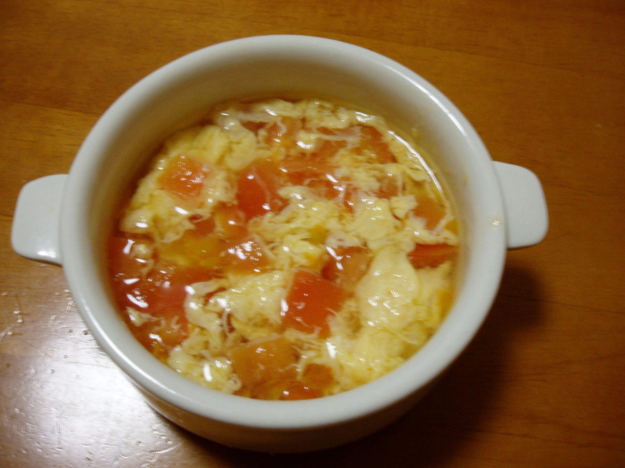 ヘルシー！トマトと卵のスープの画像