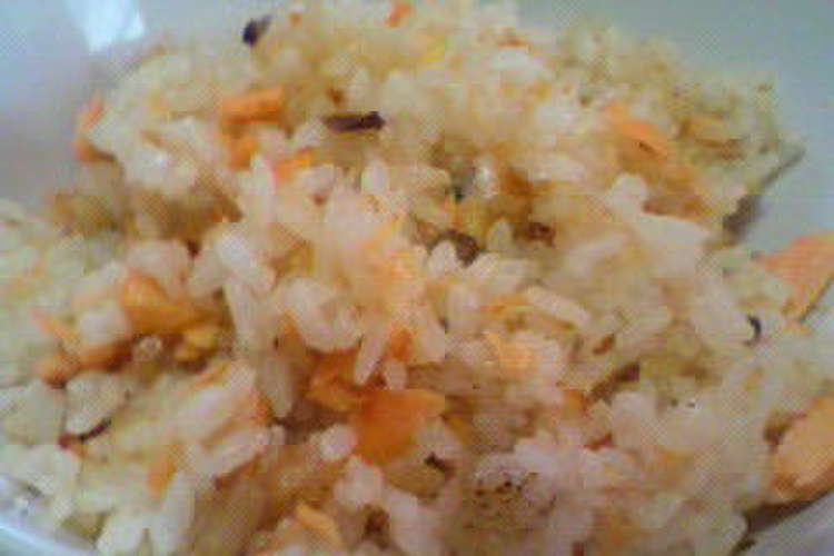 しょっぱい塩鮭で 鮭チャーハン レシピ 作り方 By Marimari クックパッド 簡単おいしいみんなのレシピが361万品