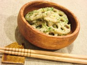 簡単にあと1品✿れんこんのごま青のり炒めの写真