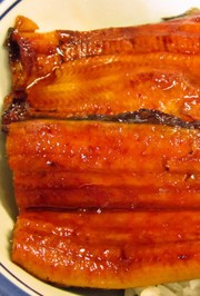 鰻のかば焼き(かば焼きのタレ)の写真