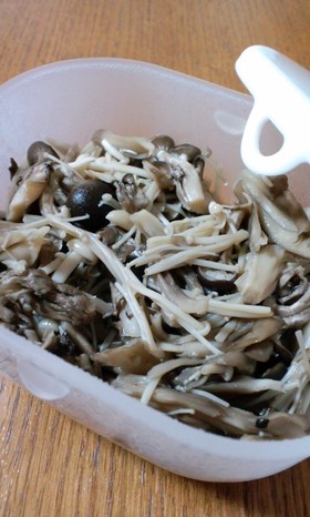 レンジで塩きのこ