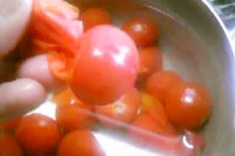 超簡単 プチトマトの湯むき ポチっとな レシピ 作り方 By Kyonmi クックパッド