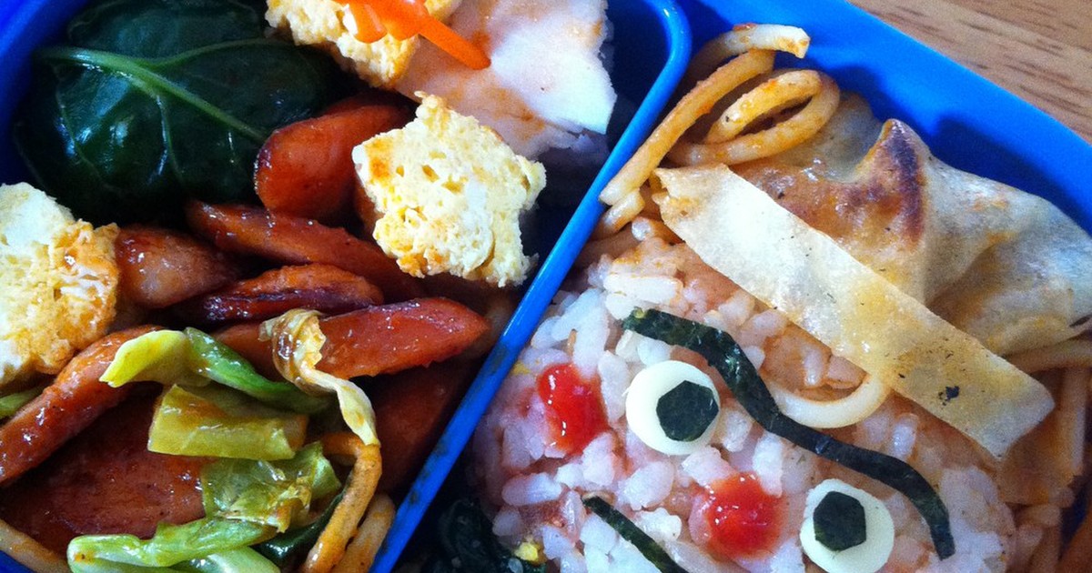 やきそばパンマン弁当 アンパンマン レシピ 作り方 By Makochip クックパッド 簡単おいしいみんなのレシピが377万品