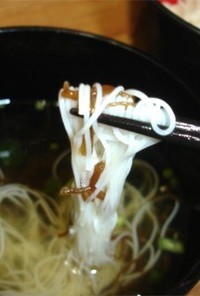 沖縄産もずくスープ素麺