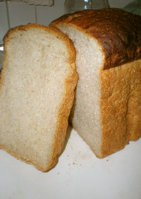 中力粉でふわふわライ麦食パン（HB使用）