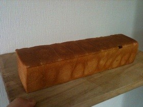 シナモンレーズン食パンの画像