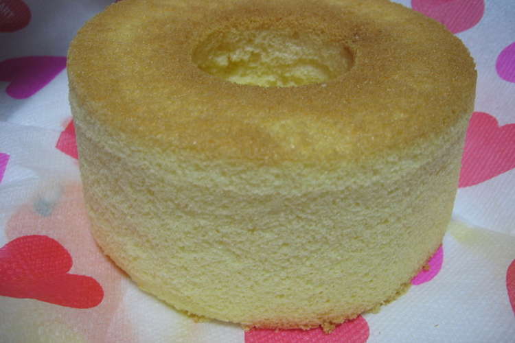 米粉シフォンケーキ プレーン レシピ 作り方 By Takafarm クックパッド 簡単おいしいみんなのレシピが350万品