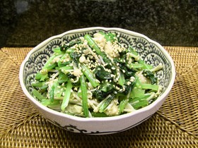 簡単♪ダシダで♪小松菜とエノキの胡麻和え