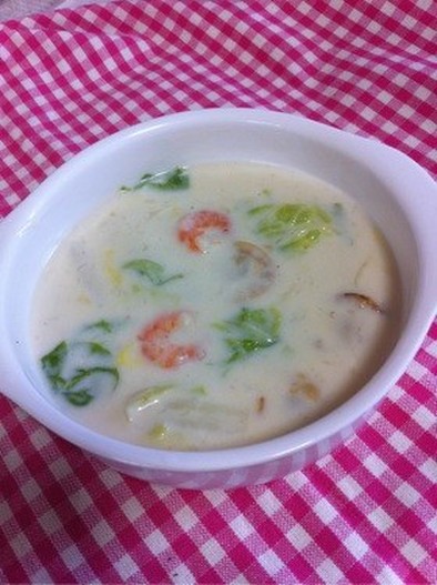 白菜と海鮮のクリームスープ☆の写真
