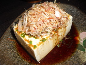 生姜醤油で冷奴