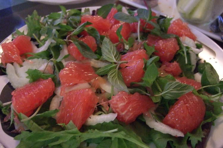 簡単おもてなし グレープフルーツサラダ レシピ 作り方 By Mm123 クックパッド