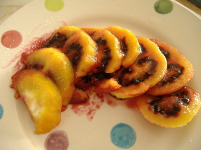 タマリロ（木立トマト）の食べ方の写真