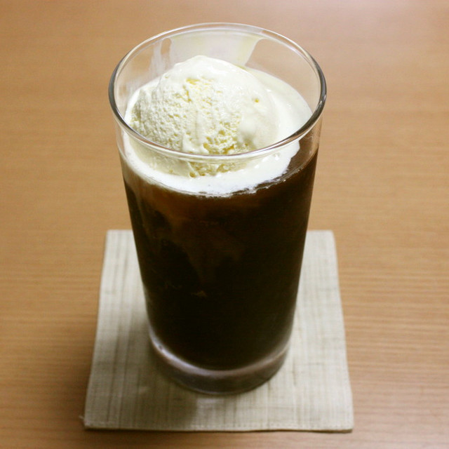 コーヒーフロート 気軽におうちカフェ レシピ 作り方 By にぴょんちゃん クックパッド 簡単おいしいみんなのレシピが376万品