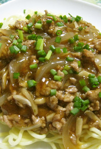 麻婆豆腐の素で簡単✿ジャージャー麺風✿