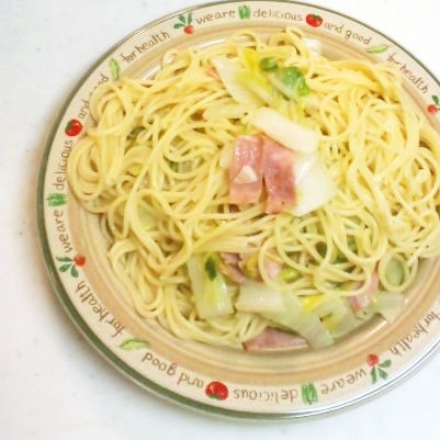 白菜とベーコンのペペロンチーノの画像