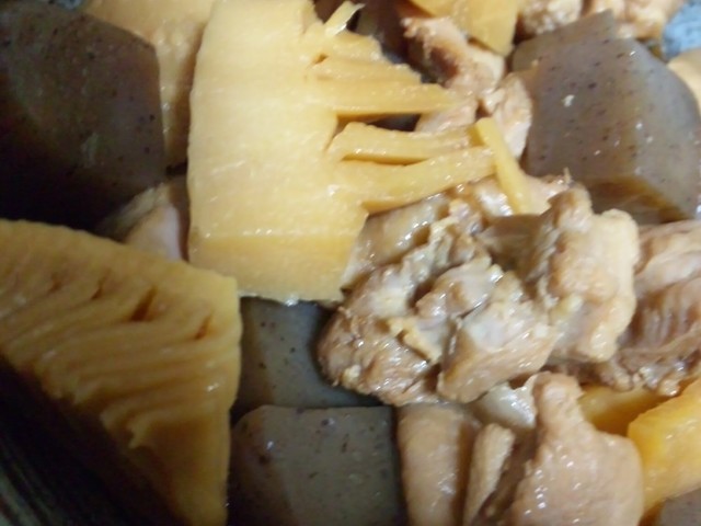 筍と鶏モモ肉とこんにゃくの煮物 レシピ 作り方 By とらさんまま クックパッド 簡単おいしいみんなのレシピが352万品