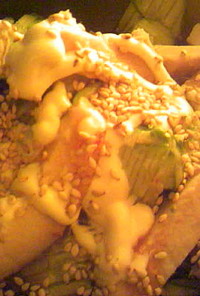 焼豚と胡瓜のスイートチリソースマヨ酢和え