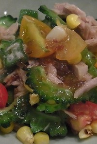 夏野菜(ゴーヤ・オクラ・トマト）のサラダ