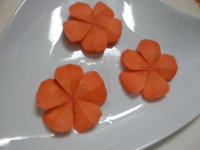 すべての美しい花の画像 綺麗な花 人参 飾り 切り