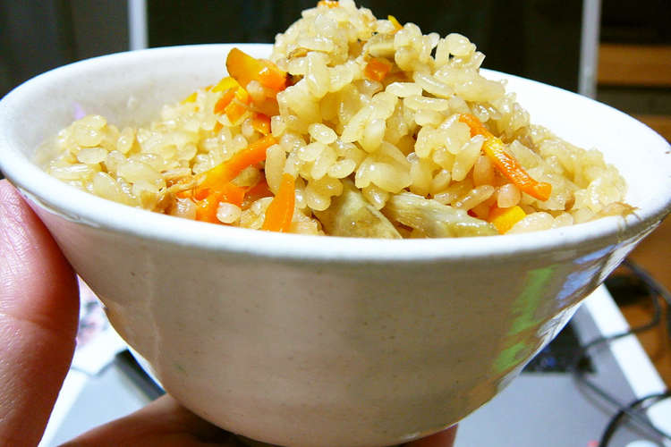 オカンのごんぼ御飯 ごぼう飯 レシピ 作り方 By ｈｉｍａｋｉｔｉ クックパッド 簡単おいしいみんなのレシピが374万品