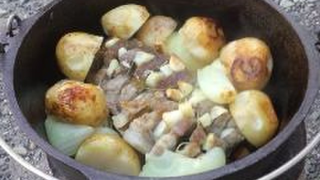 ダッチオーブンでローストポーク レシピ 作り方 By はんぱん クックパッド 簡単おいしいみんなのレシピが350万品