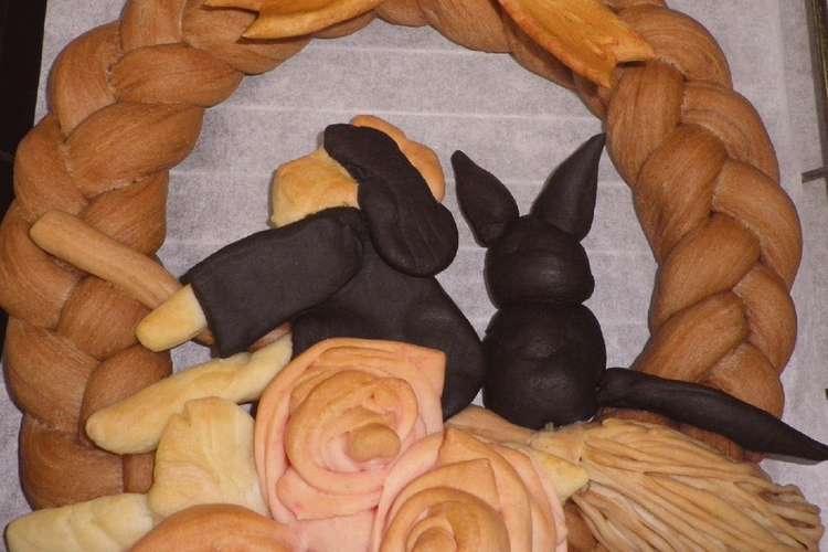 魔女の宅急便 キキのパンリース ジブリ飯 レシピ 作り方 By みやのみき クックパッド 簡単おいしいみんなのレシピが349万品