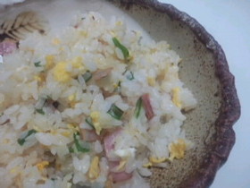 うまかっちゃん(即席ラーメン)で炒飯♪