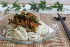 美味!挽肉とピーマンのジャージャーうどん