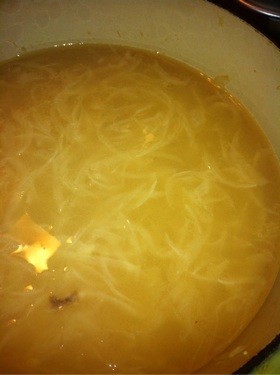 トロトロ玉ねぎスープの画像