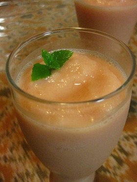 オッサンのスイカのヨーグルト スムージー