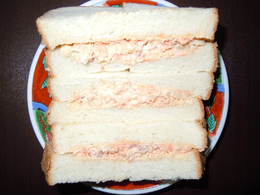 鮭とみょうがのサンドイッチの画像