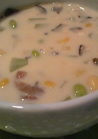 豆づくし✿お豆ゴロゴロ豆乳スープ